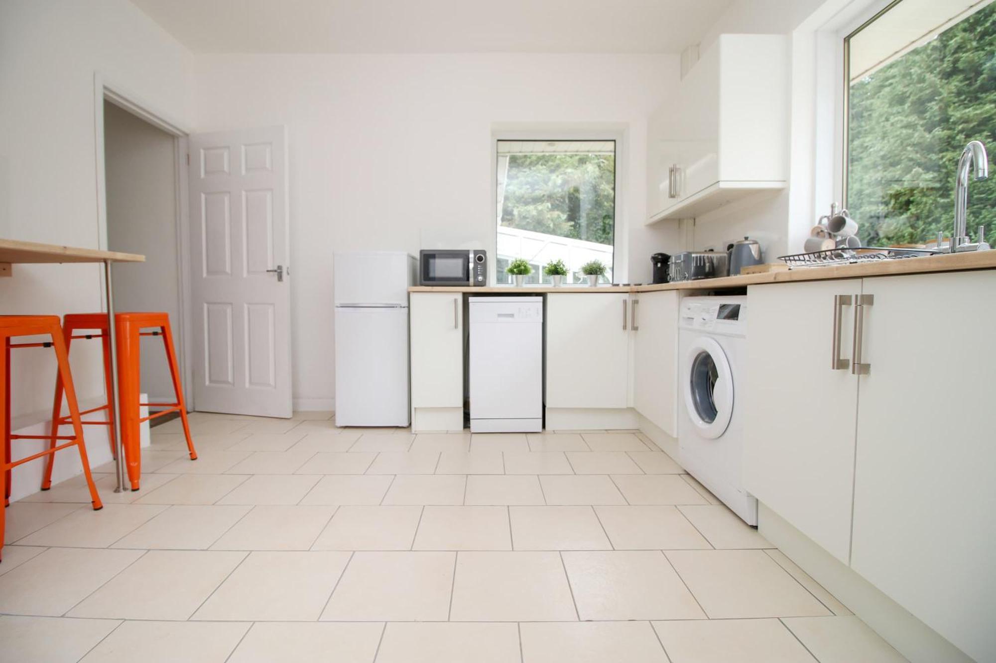 The Lockett Wonderful Large Bungalow Plympton, Plymouth Free Parking By Staystaycations Esterno foto